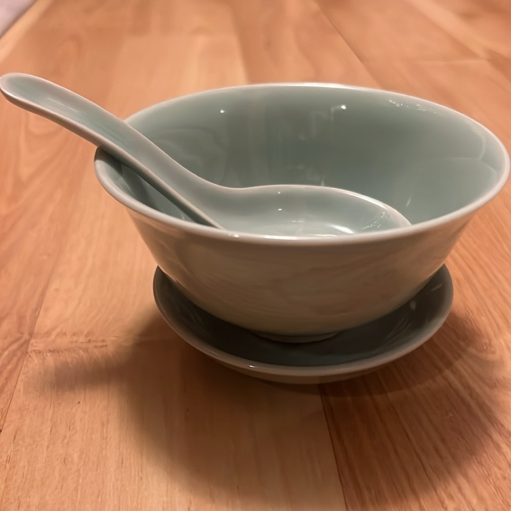 Vintage set of 4 Chinese Celadon Rice Bowl W/Underplate-Koi Fish &  Spoon
